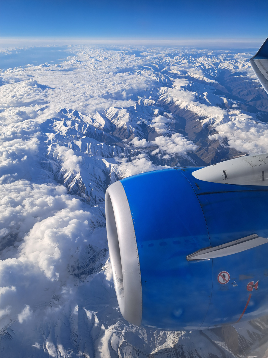 Вид из окна, на который я отвлекалась от "Азизе" и Сары Джио