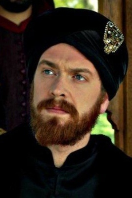 Селим. Временно у руля власти. 