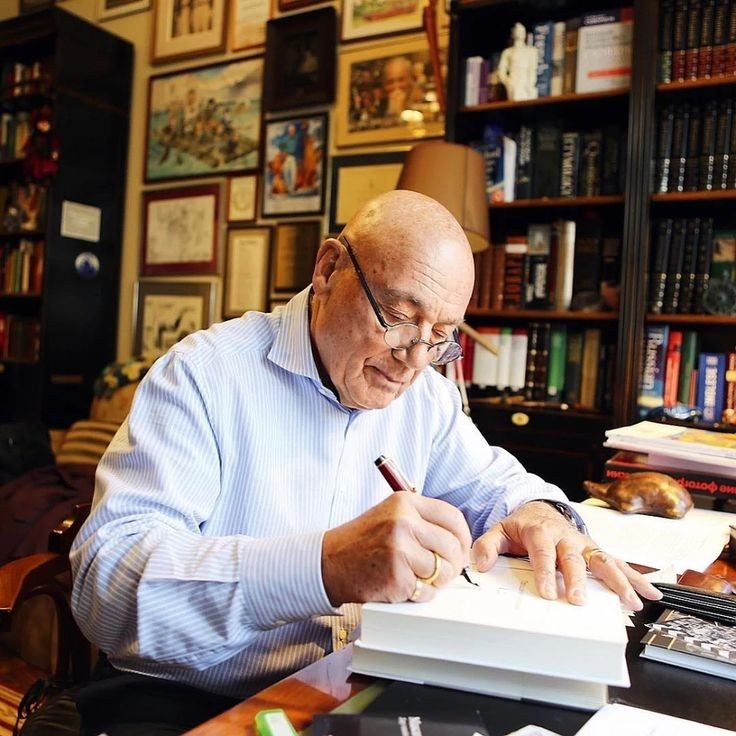 Владимир Познер