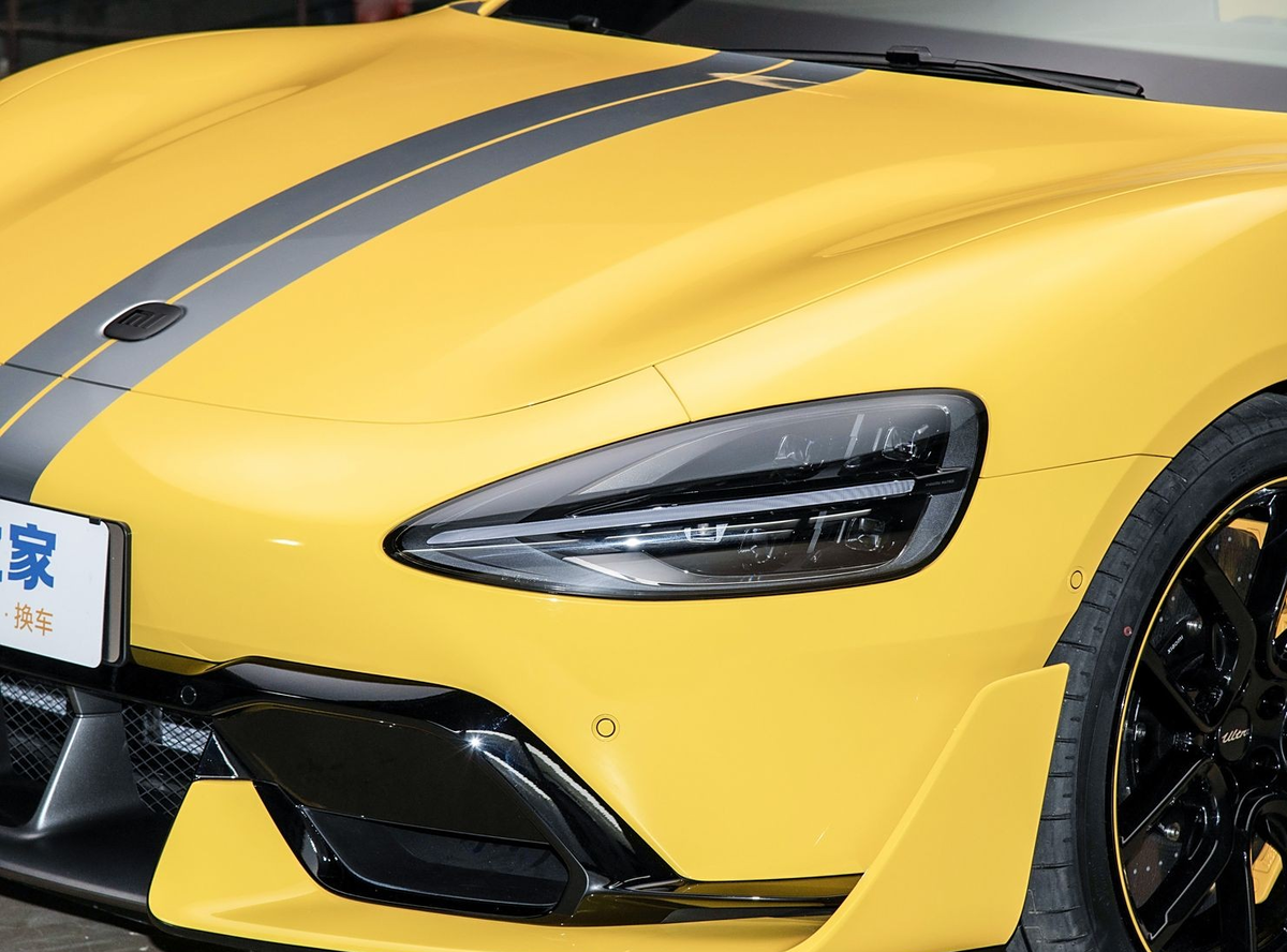 Оформление передней части 