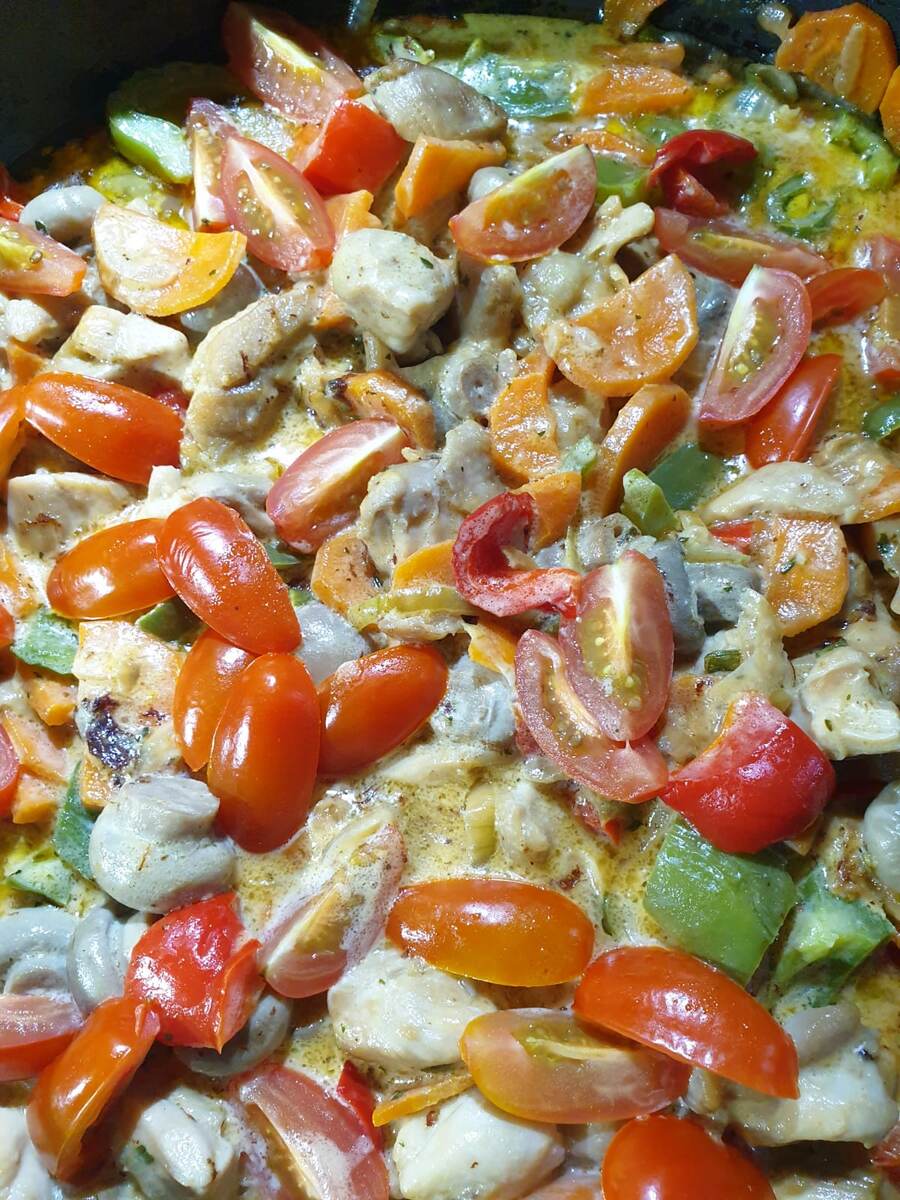 Выглядит немного как "хрючево", но реально вкуснотища!