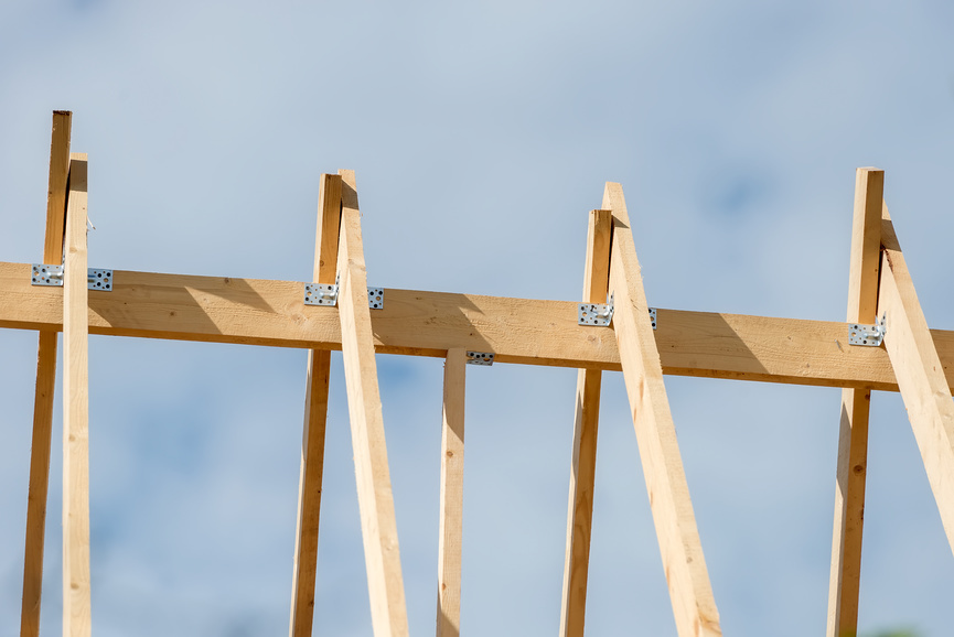 Крепление стропил к коньковому прогону