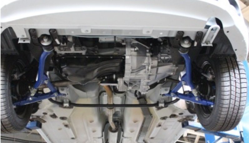 На автомобиле