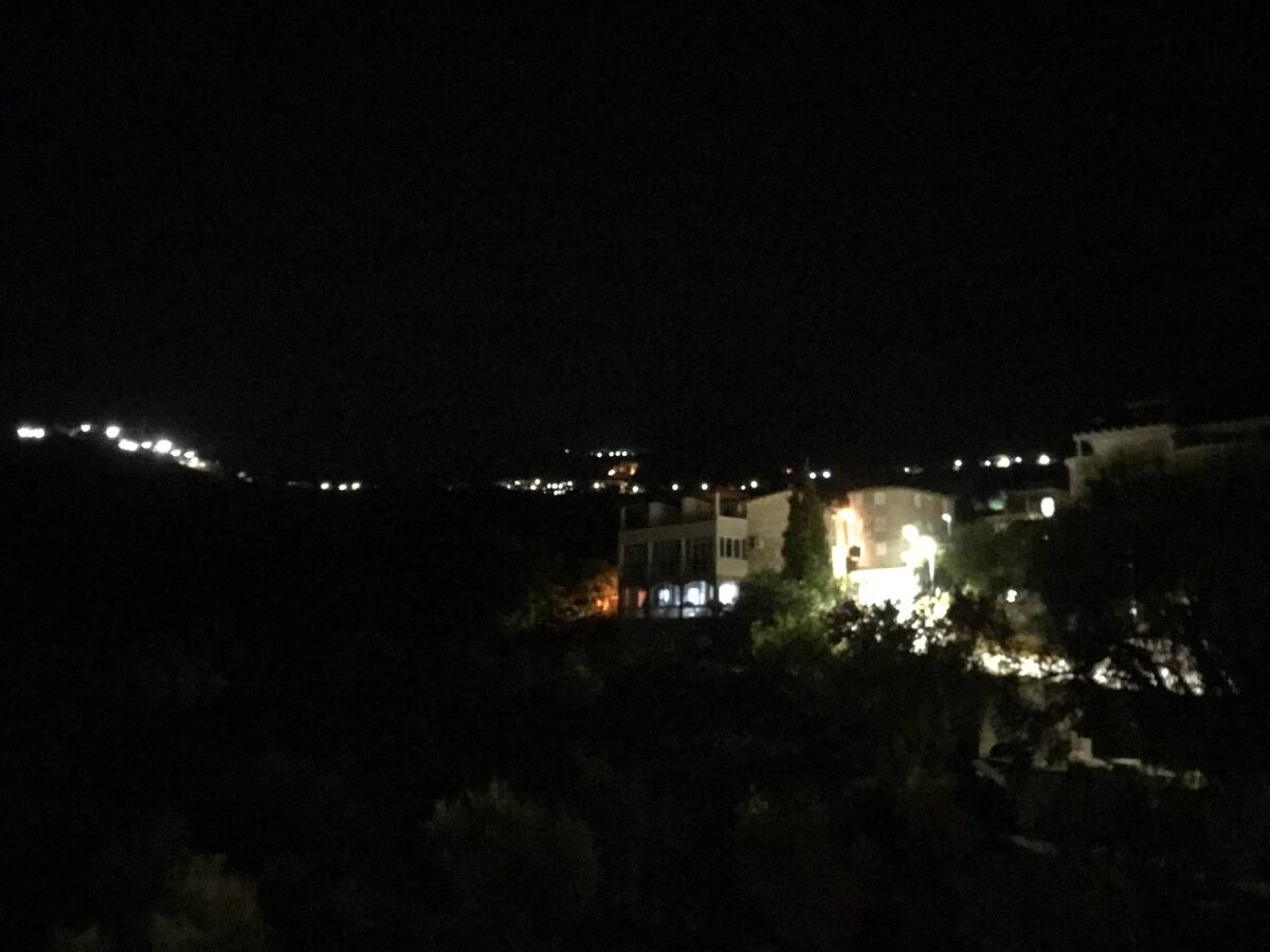 вечер, Черногория