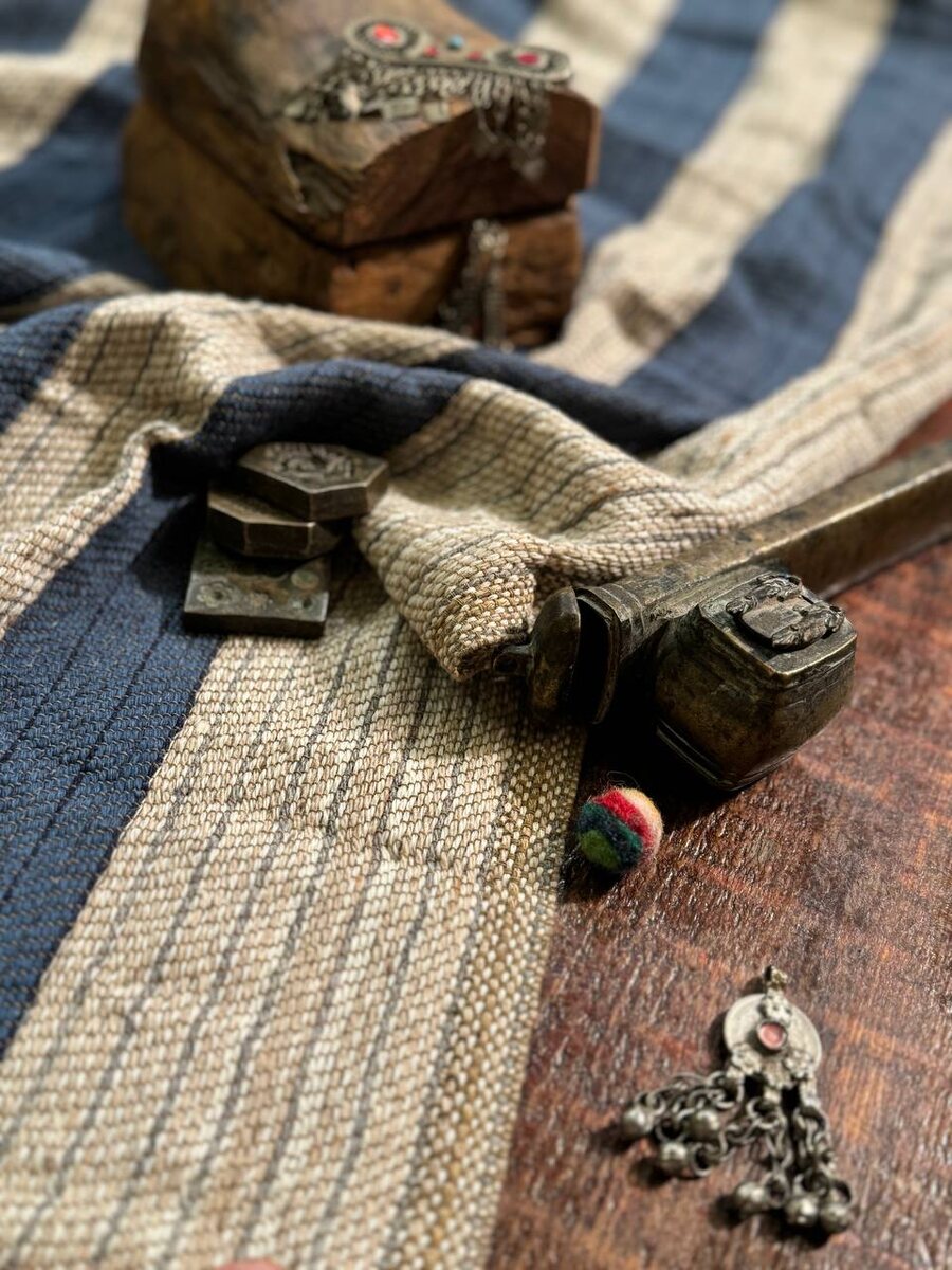 Ткань ручной работы