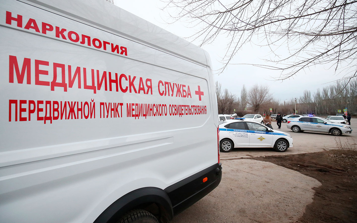 Кирилл Брага / РИА Новости📷По ст. 12.8 КоАП РФ, если в литре крови водителя содержится от 0,3 промилле (0,135 мг/л), что эквивалентно 0,356 промилле (0,16 мг/л) спиртного в литре выдыхаемого воздуха, то он признается пьяным