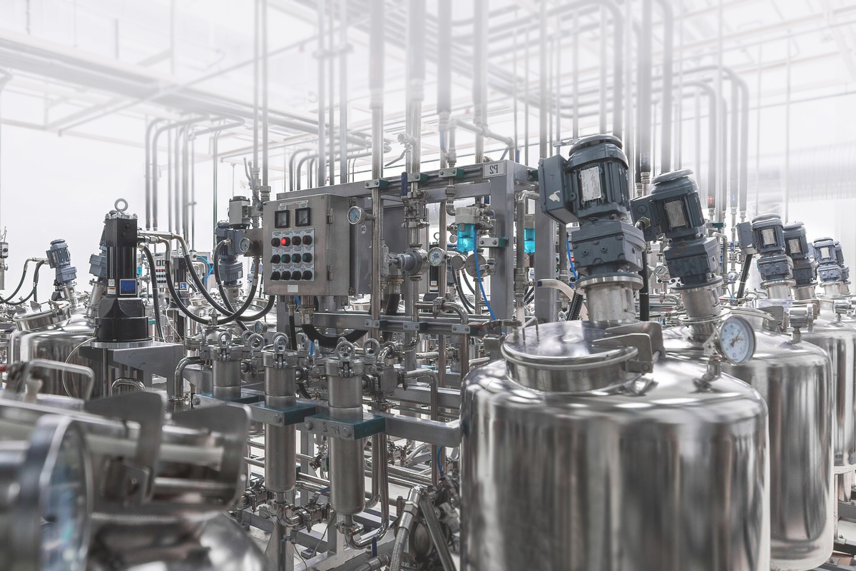 Реактор вакуумный для для производства силиконового герметика