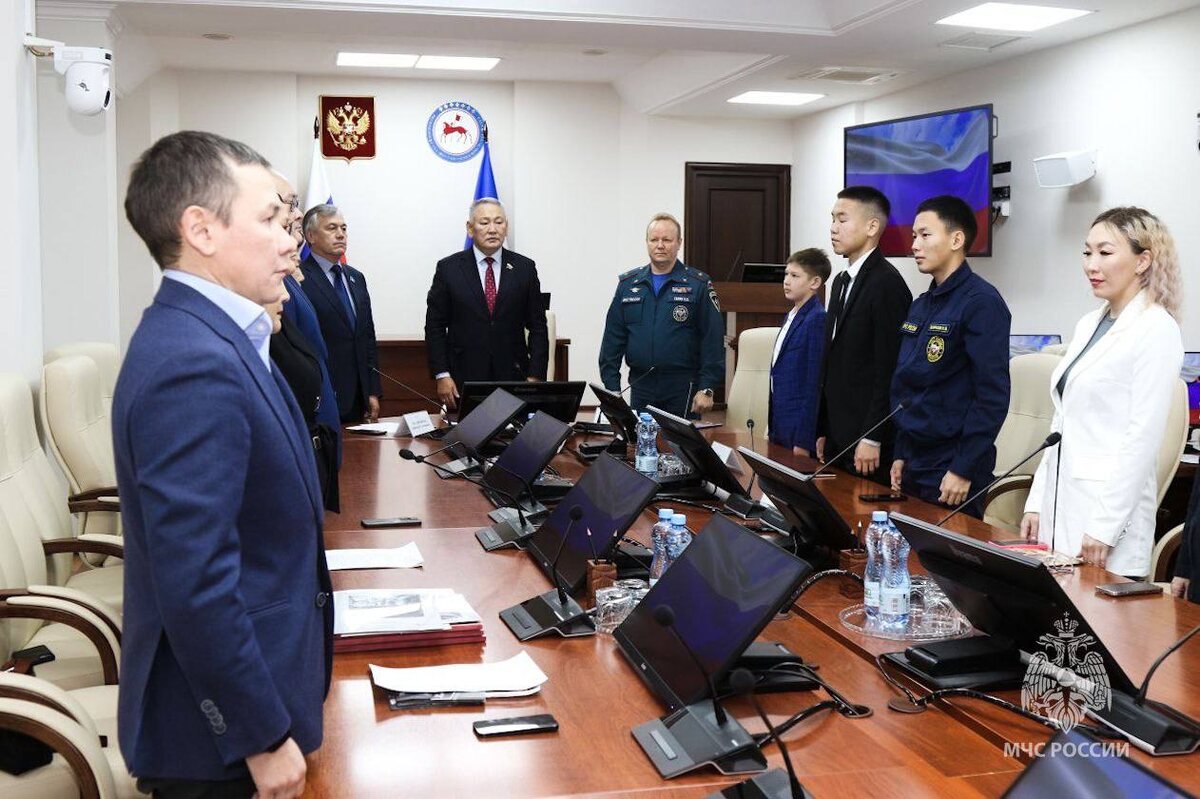 Сын бойца СВО из Якутии спас инвалида из пожара.  Фото: ГУ МЧС Республики Саха (Якутия) / 14.mchs.gov.ru