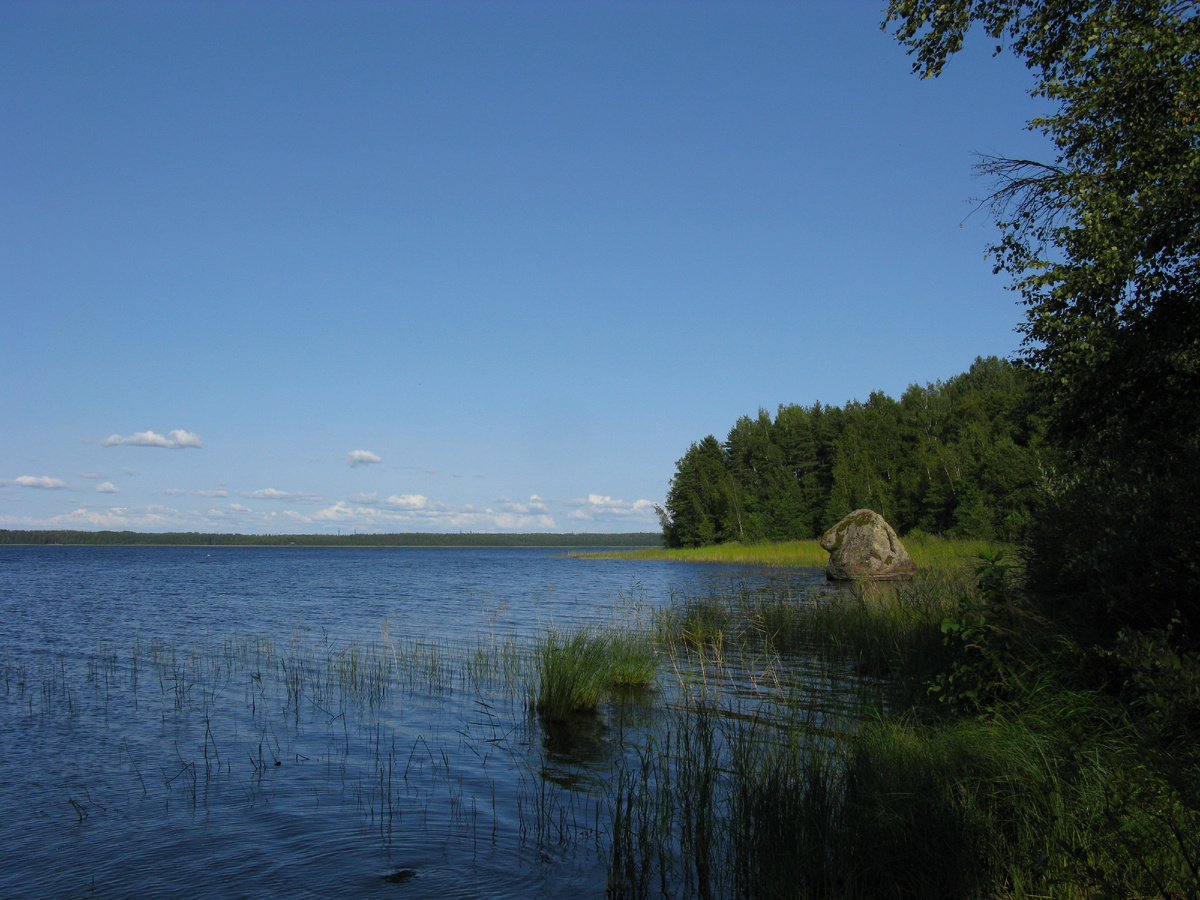 Озеро Глубокое. Камень "Шлем".