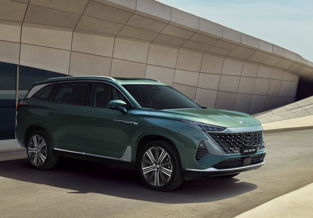 Новый кроссовер MG