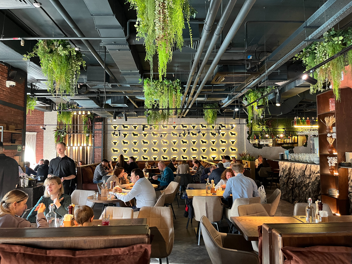 Ресторан The Бык интерьер