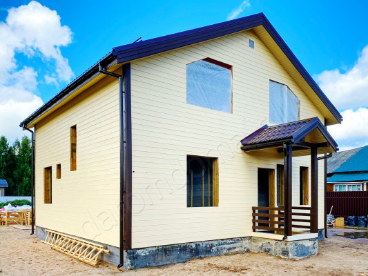 Полутораэтажный каркасный дом