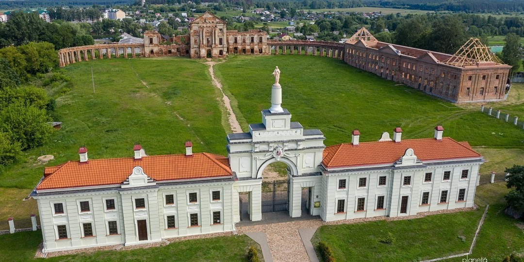 Дворец Сапег в Ружанах. Достопримечательности Беларуси