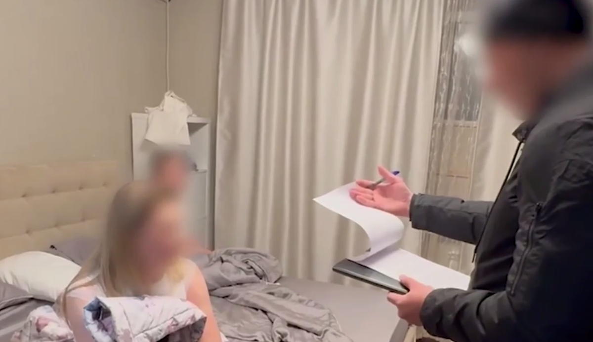 ДЛЯ ДЗЕНА НА ФОТО - Взяли прямо в кровати