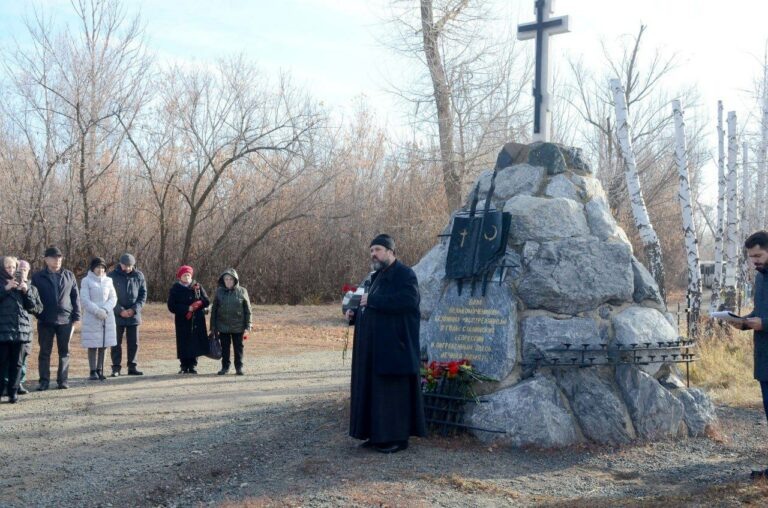    Оренбуржцы почтили память жертв политических репрессий Кристина Просвиркина