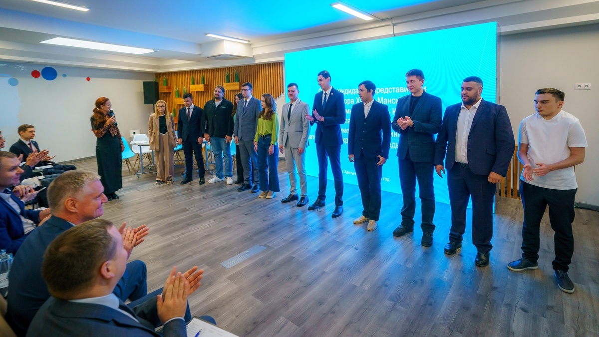    В Югре выбирают представителя Губернатора в Молодёжном парламенте при окружной Думе