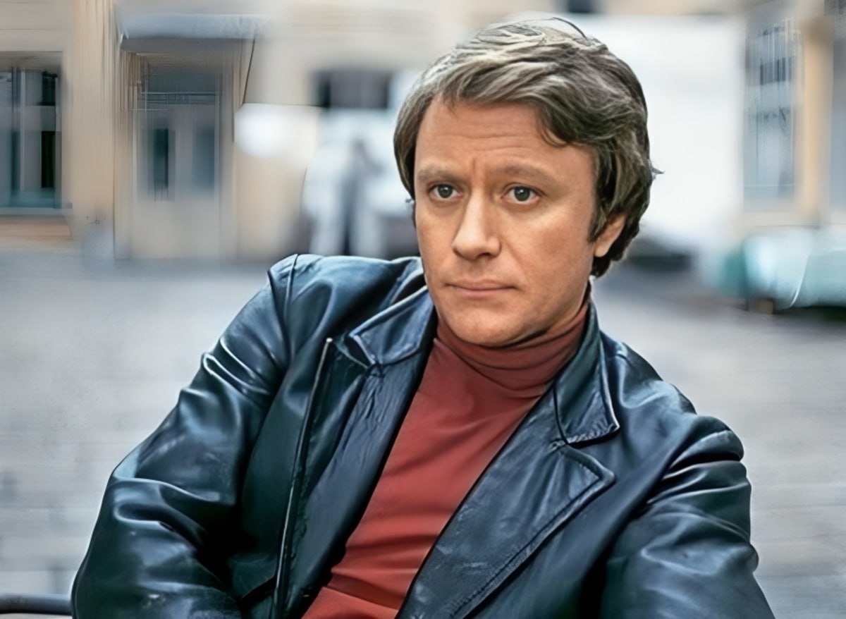 Андрей Миронов