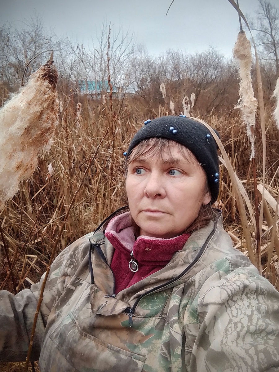 фото автора в камышах осенило новой задумкой)) 
