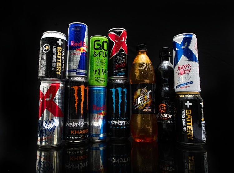 Безалкогольные энергетические напитки