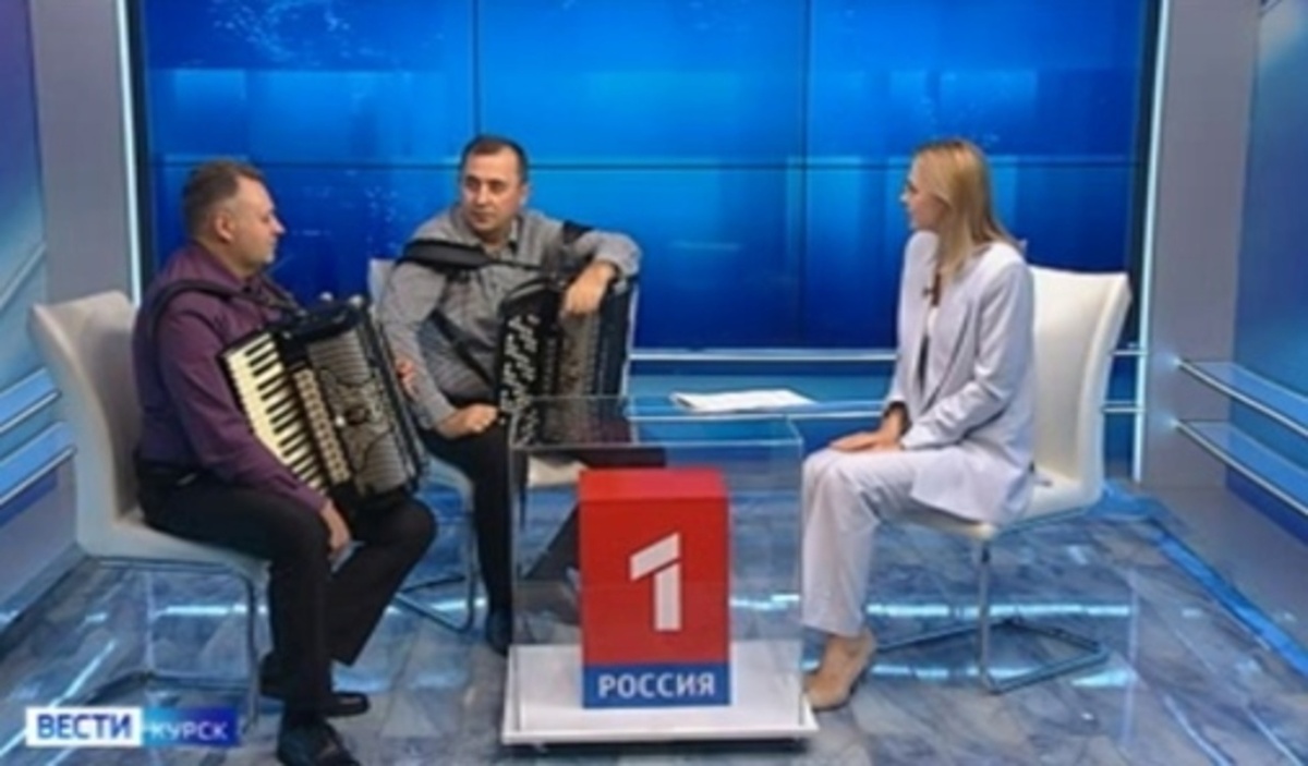    О музыке - дуэт «Виртуозы» Владислав Евдокимов и Владимир Киреев