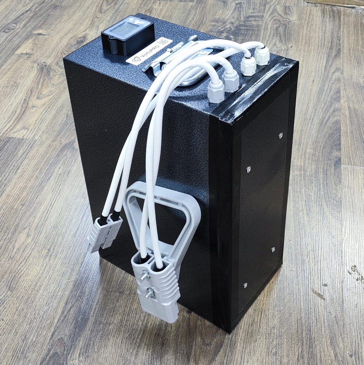 Брендовая аккумуляторная батарея от voltspro.ru