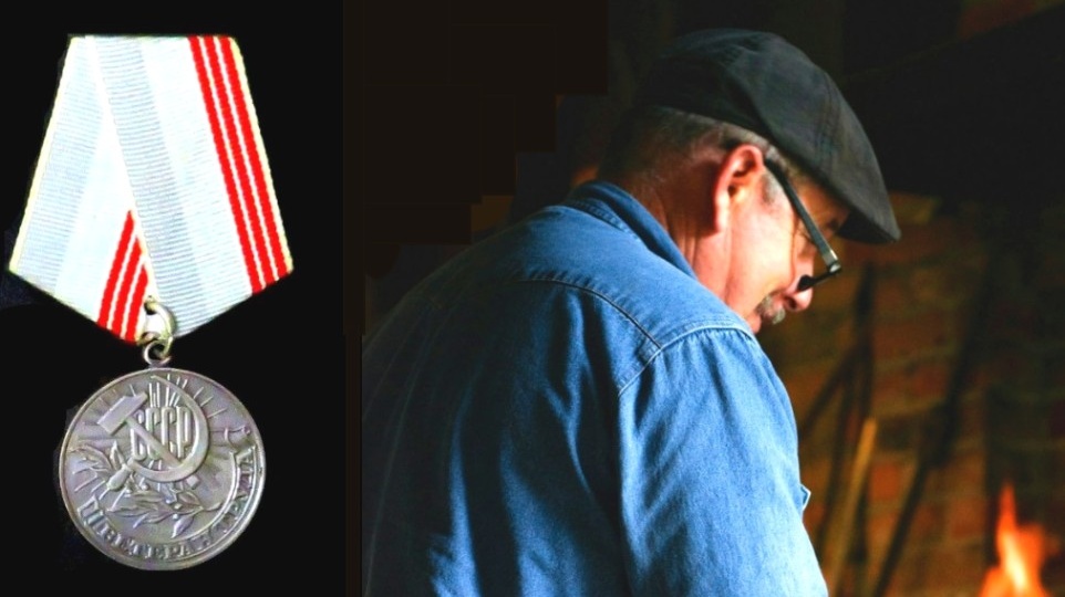 Присвоение звания «ветеран труда» за стаж и награды: важные разъяснения Минтруда России