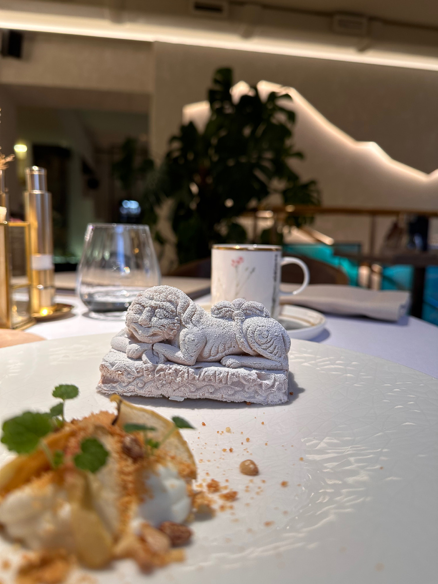 Лев - десерт 