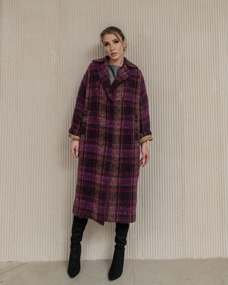 Пальто кокон малиновое из мохера