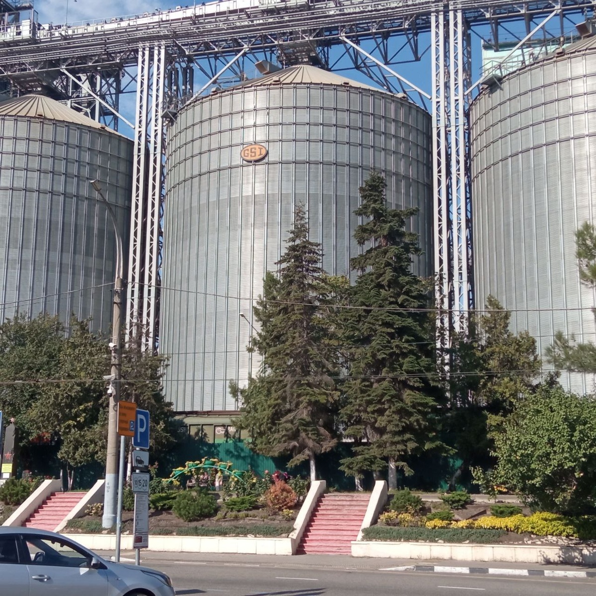 Немного промзоны. 