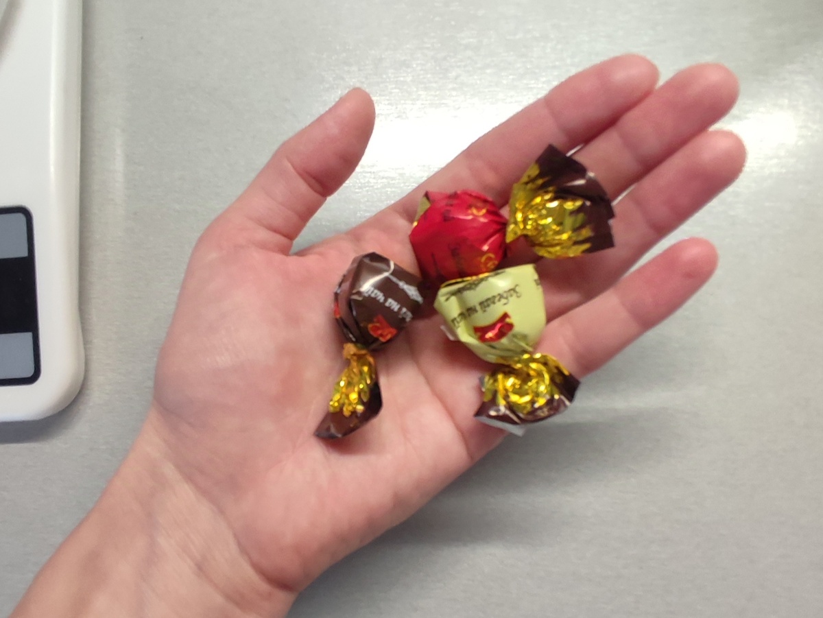 "Забегай на чай". Сейчас есть в 5 по 499р за 1кг. 