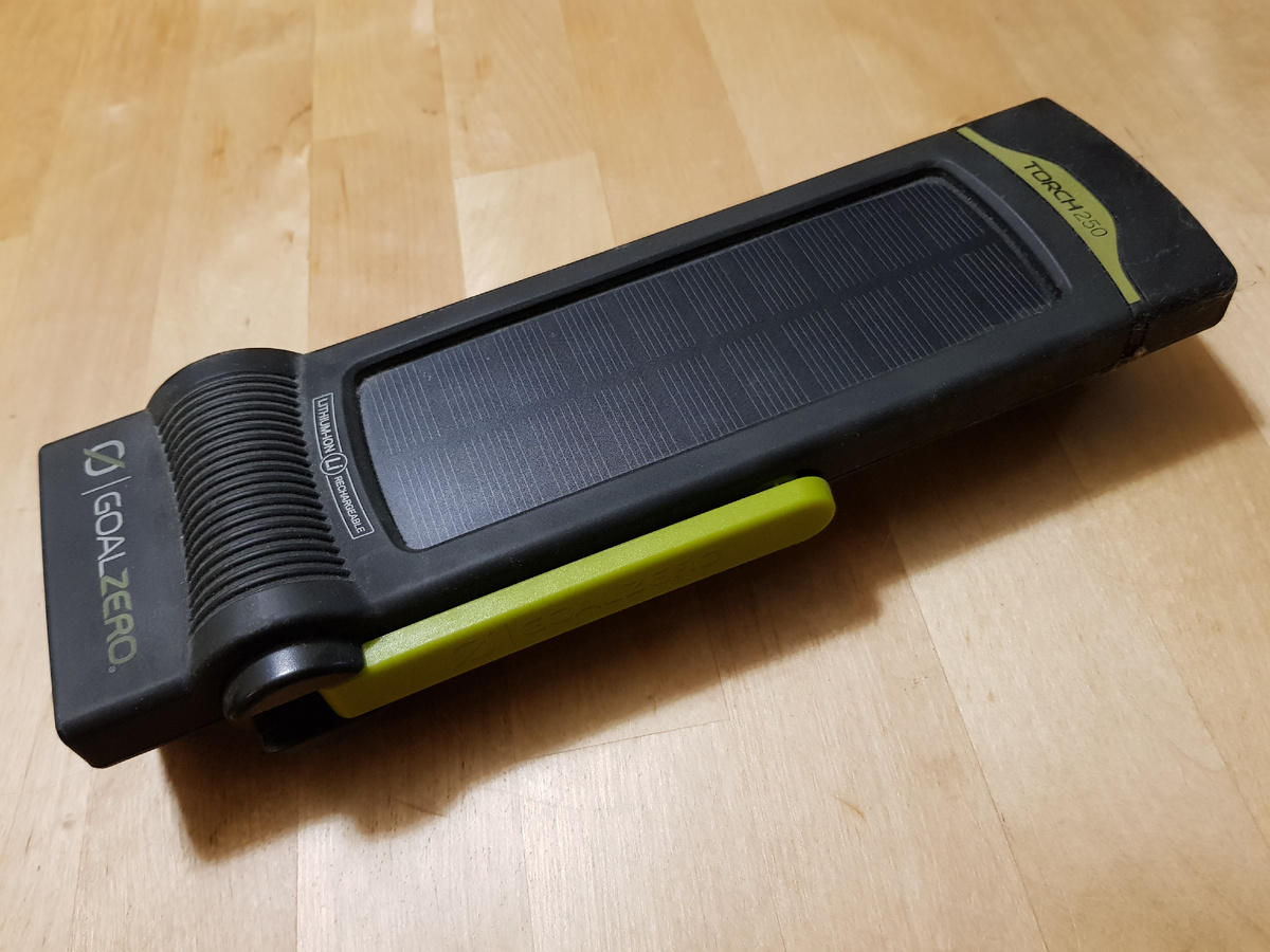 Фонарь-зарядное устройство Torch от фирмы Goal Zero