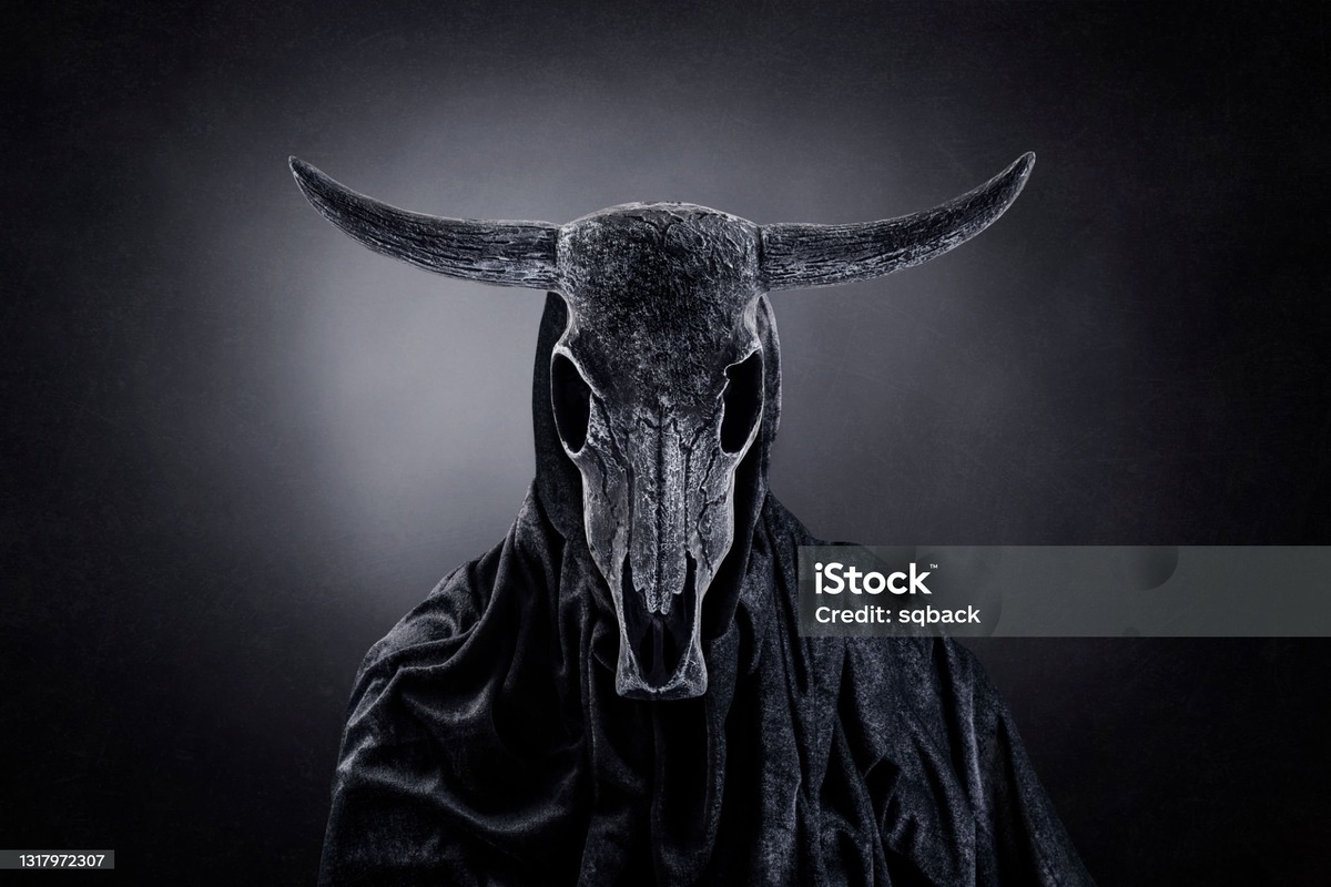 Главное самому себе поверить, а что было на самом деле уже не имеет значение. Настоящая Вера с большой буквы, она не только открывает города и крепости, а еще имеет все преимущества неоспоримой истины.