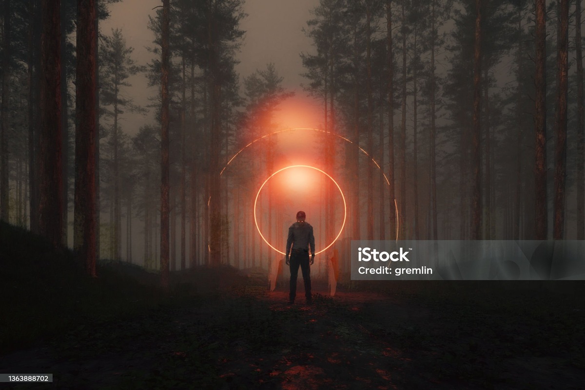  Проведя жизнь в пьянстве и грехе, Джек не смог попасть в рай после смерти. Согласно данному обещанию, Дьявол также не стал забирать Джека и в ад, а лишь бросил ему кусочек угля из адского пламени. Той холодной ночью Джек положил тлеющий уголёк в пустую репу, чтобы тот не затух. С тех пор он скитается по земле, никак не найдя себе места.