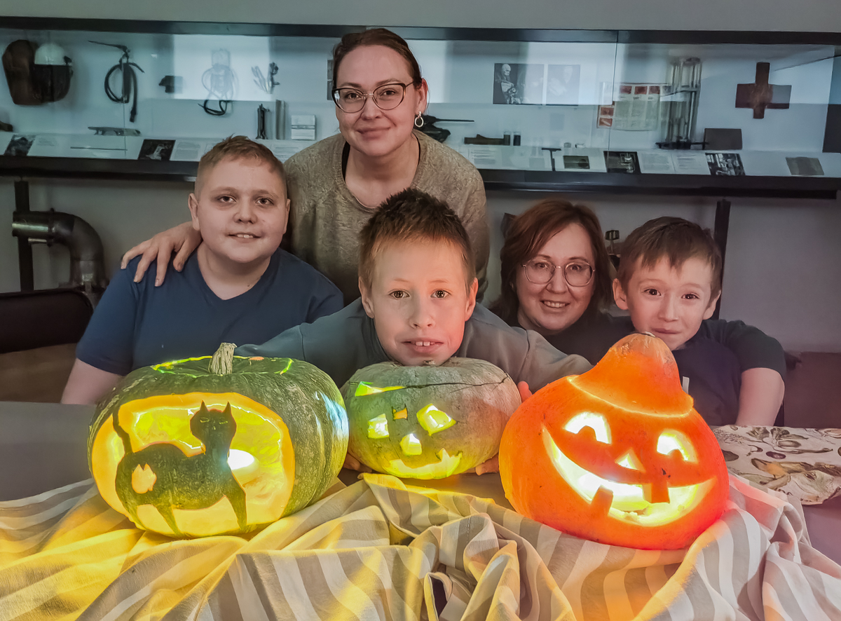 Дружная компания. Фото Айлы