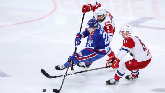    "Локомотив" на выезде одолел СКА и прервал серию петербуржцев из 7 побед подряд Роман Захаров