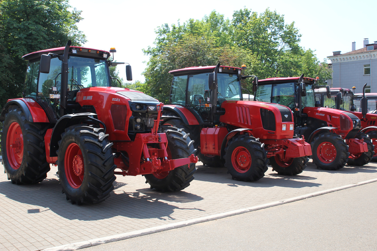 МИНСКИЙ ТРАКТОРНЫЙ ЗАВОД