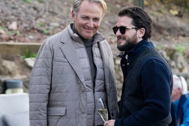    Мужчины по всему миру захотели походить на банкиров. Почему этот стиль вновь стал привлекать женщин?