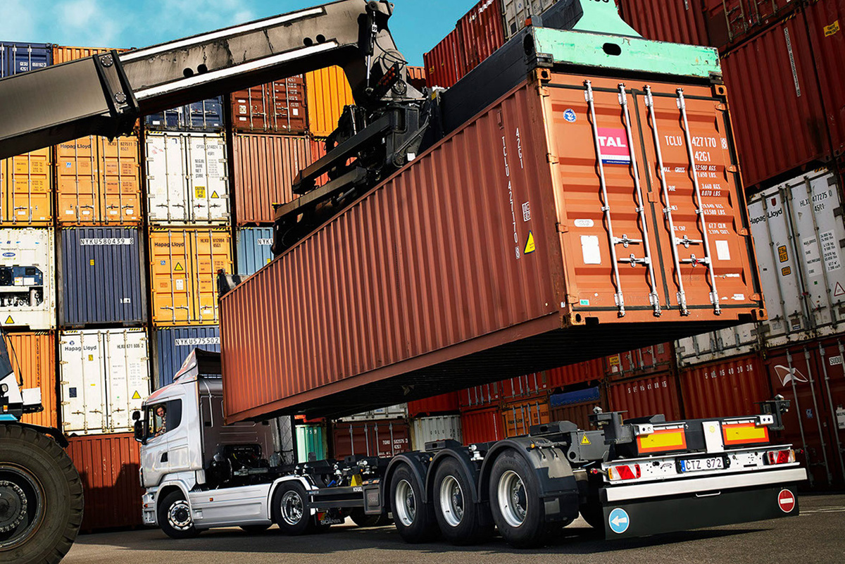 Контейнеры упрощают процесс мультимодальной логистики