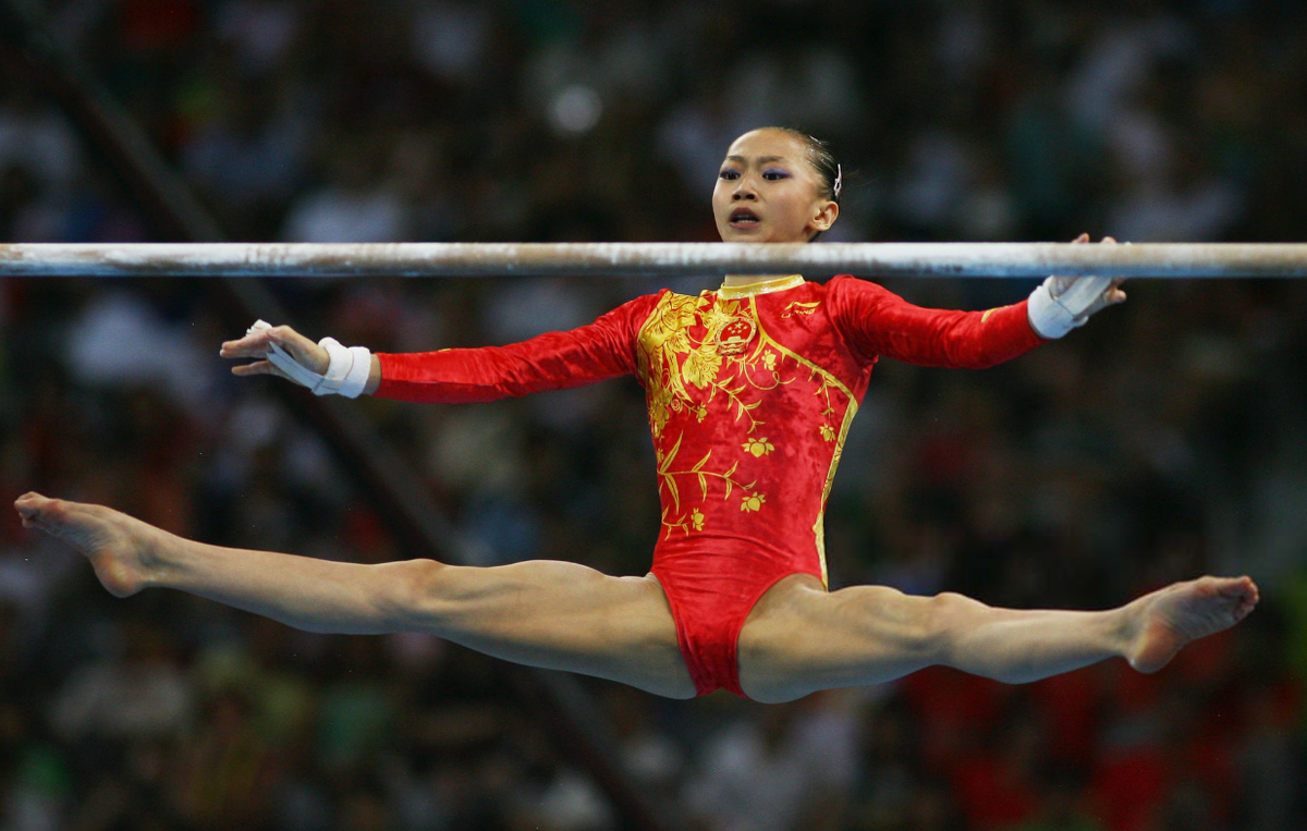 Та самая гимнастка, была неплоха, такая жилистая