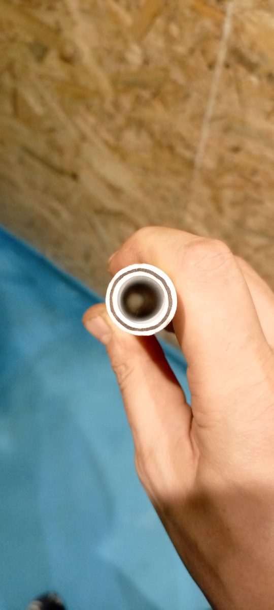 труба 20 диаметра стекло армированная.