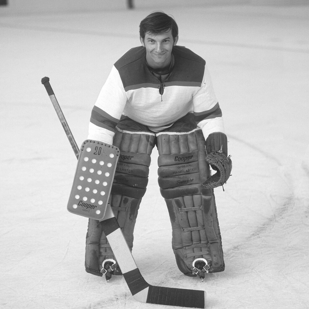 29 августа 1974 года. Сборная СССР: вратарь - Владислав Третьяк. Фото: Вячеслав Ун Да-син 