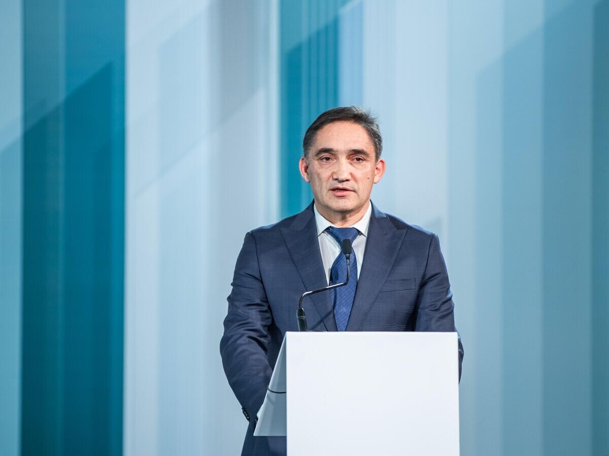    Экс-генпрокурор, кандидат в президенты Молдавии Алекcандр Стояногло участвует в предвыборных дебатах во Дворце Республики© РИА Новости / Стрингер