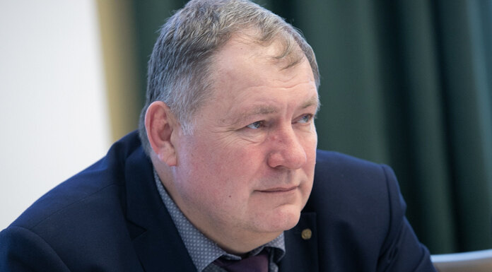    Сергей Сёмка. Фото Михаила Перикова из архива "Континента Сибирь"