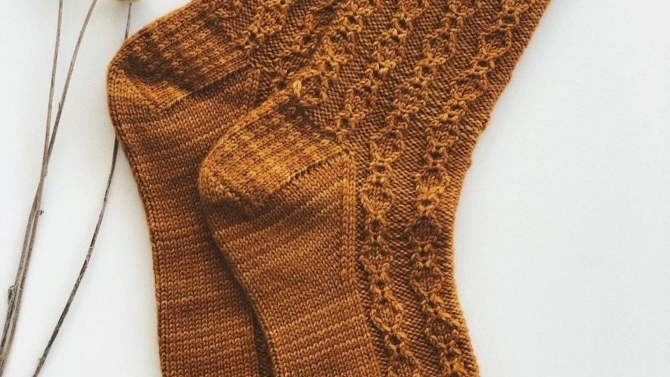 Опять про носки... Схемы узоров, описание.