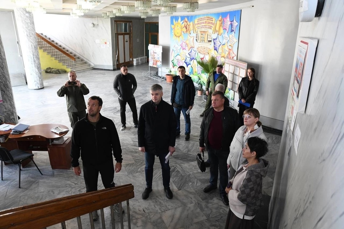    Эдуард Исаков рассказал о строительстве и ремонте объектов в подшефной Макеевке