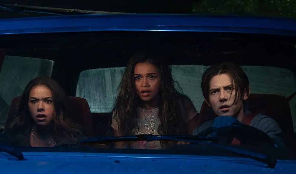 Листайте кадры.