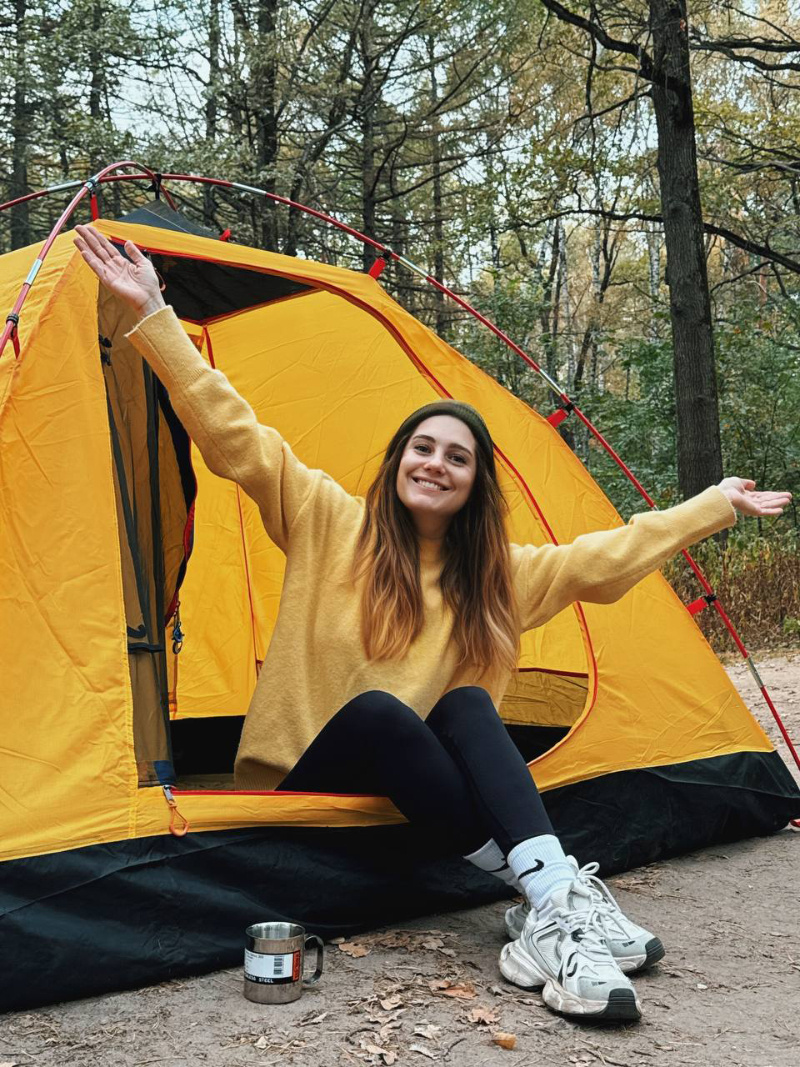 Персонал здесь очень дружелюбный и всегда готов помочь.

