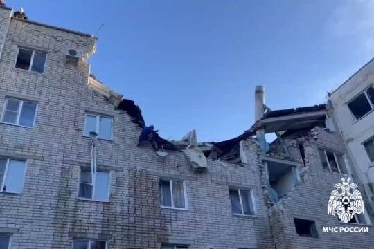    Взрыв в Черкесске разрушил минимум десять квартир