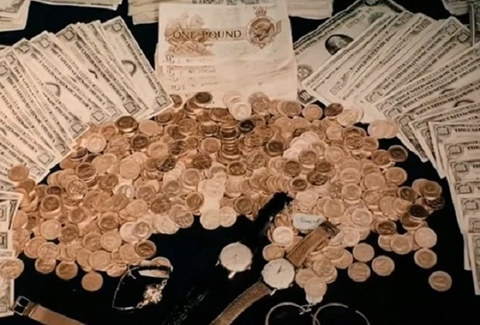 Ценности, изъятые сотрудниками КГБ у Яна Рокотова