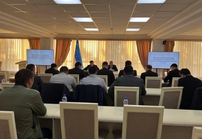 Рабочая встреча руководителей транспортных ведомств Туркменистана и Узбекистана, 29 октября, 2024 г., Бухара, Узбекистан (Фото: Минтранс Узбекистана)